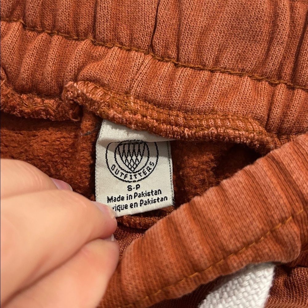 Urban Outfitters Rust Sweatpants - Picture 3 of 4